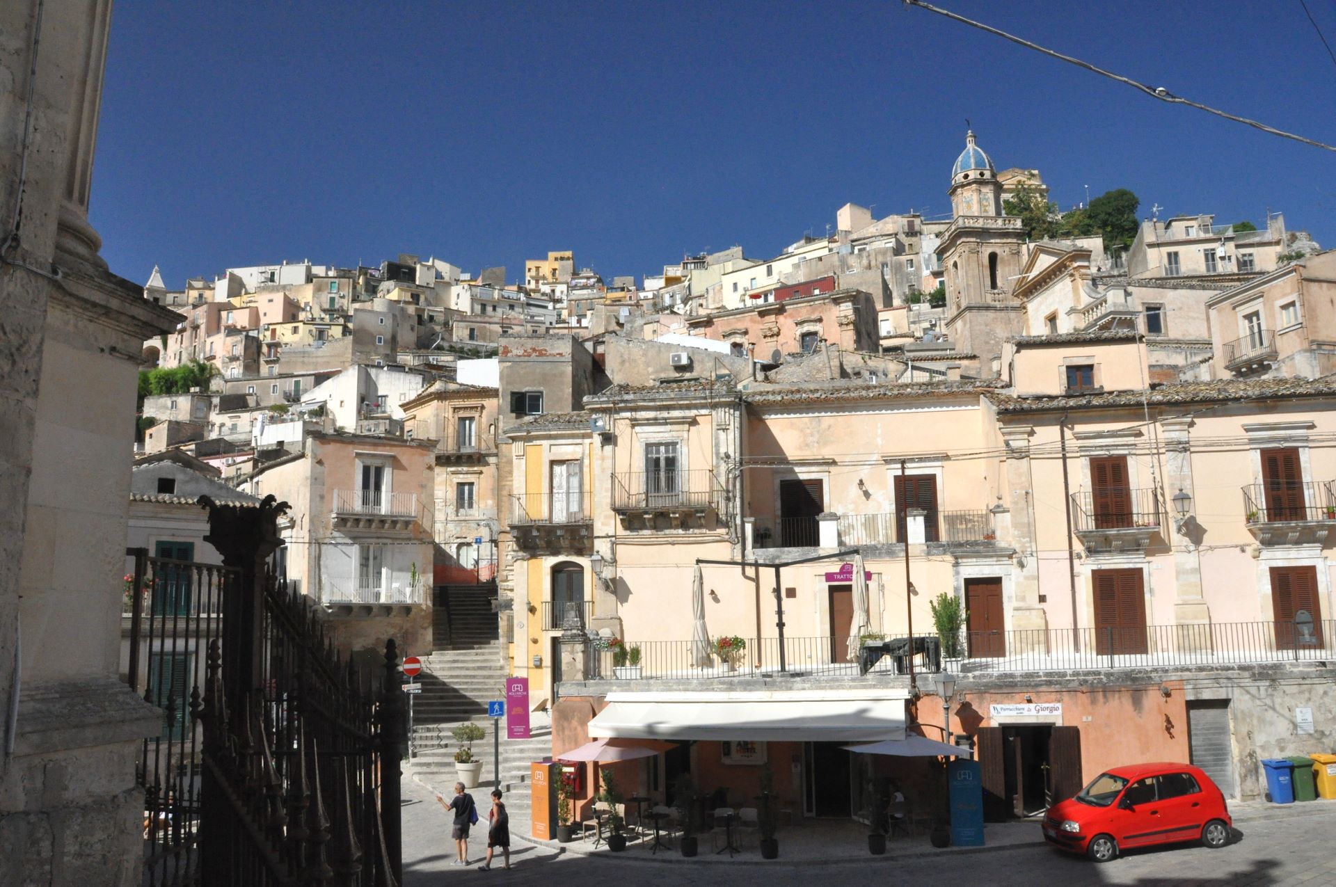 Ragusa (Photo license: CC BY-SA 2.0)